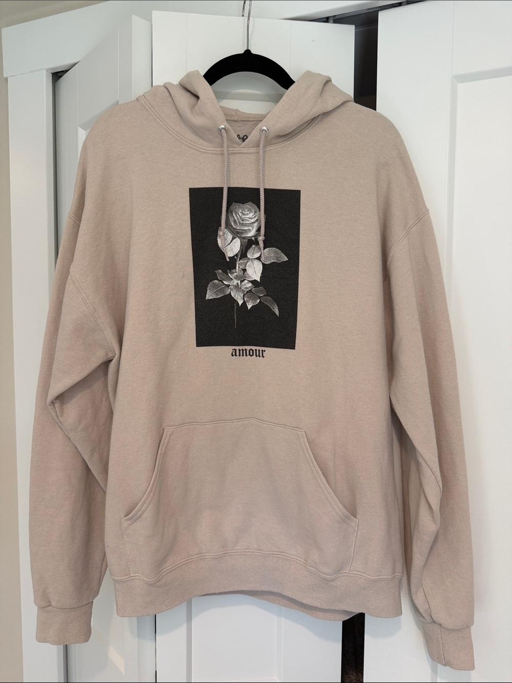 Amor Hooded Sweatshirt